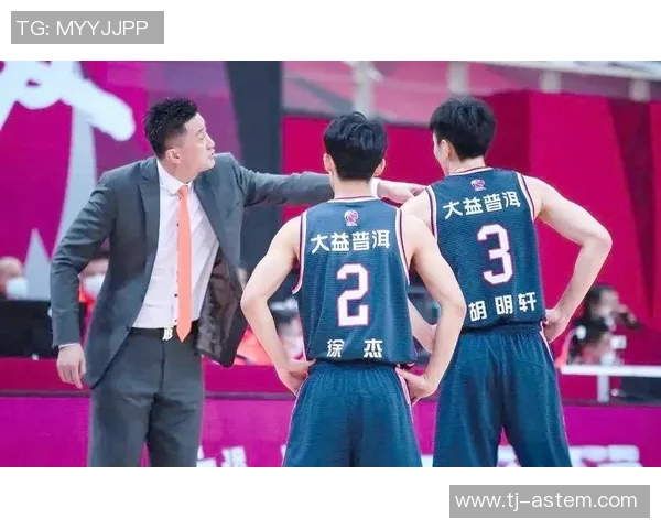 天津男篮与南京同曦激战正酣争夺CBA季后赛名额的关键战役